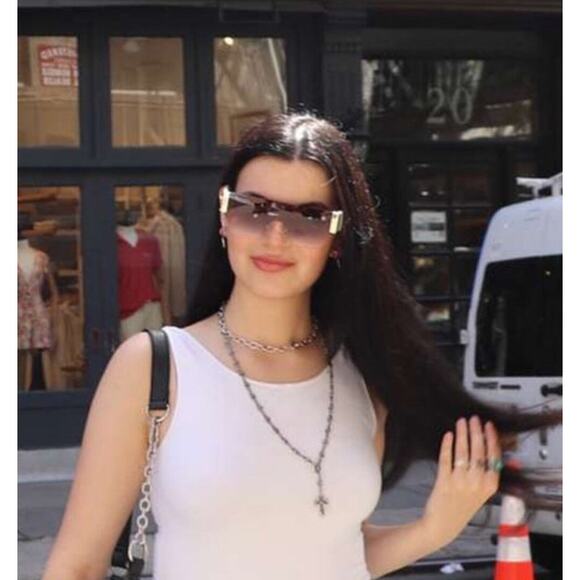 Square Oversized Sunglasses for Women Fashion Flat Top Large White Frame Shades - Picture 3 of 4